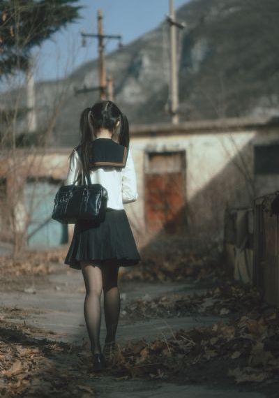 先锋资源中文av_HD完整视频观看