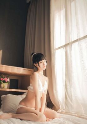 草莓app深夜释放自己_DVDHD高清在线观看
